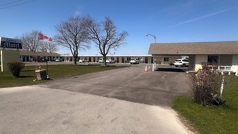 Colonial Motel