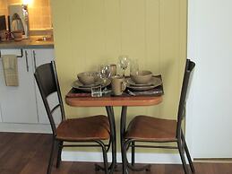 Edgewater Resorts - Edgewater Inn