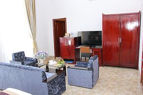 Tran Vinh Hotel