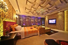 Han Guan Motel