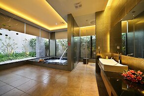 Han Guan Motel