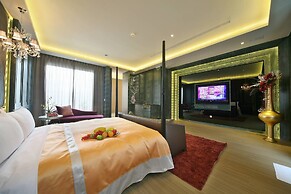 Han Guan Motel