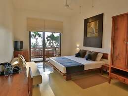 Pandanus Beach Resort & Spa