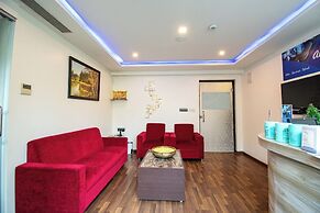 Akshaya Aura