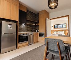 Oaks Lake Crackenback Resort