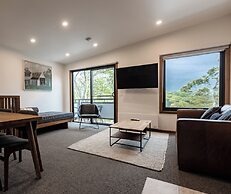 Oaks Lake Crackenback Resort