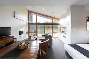 Oaks Lake Crackenback Resort
