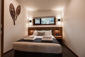 Oaks Lake Crackenback Resort
