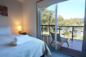 Oaks Lake Crackenback Resort