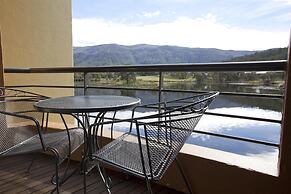 Oaks Lake Crackenback Resort