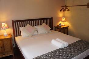 Lao Lu Lodge
