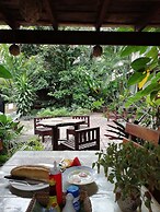 Lao Lu Lodge