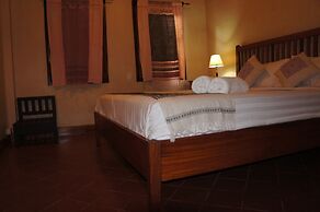 Lao Lu Lodge