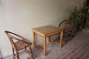 Lao Lu Lodge