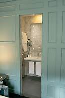 Stendhal Luxury Suites