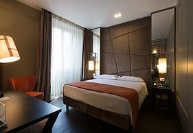 Stendhal Luxury Suites