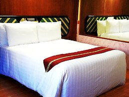 Seashore Pattaya Resort