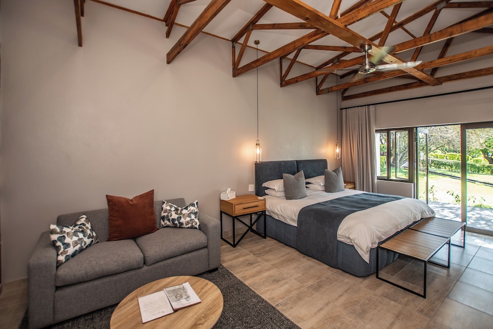 Nut Grove Boutique Hotel