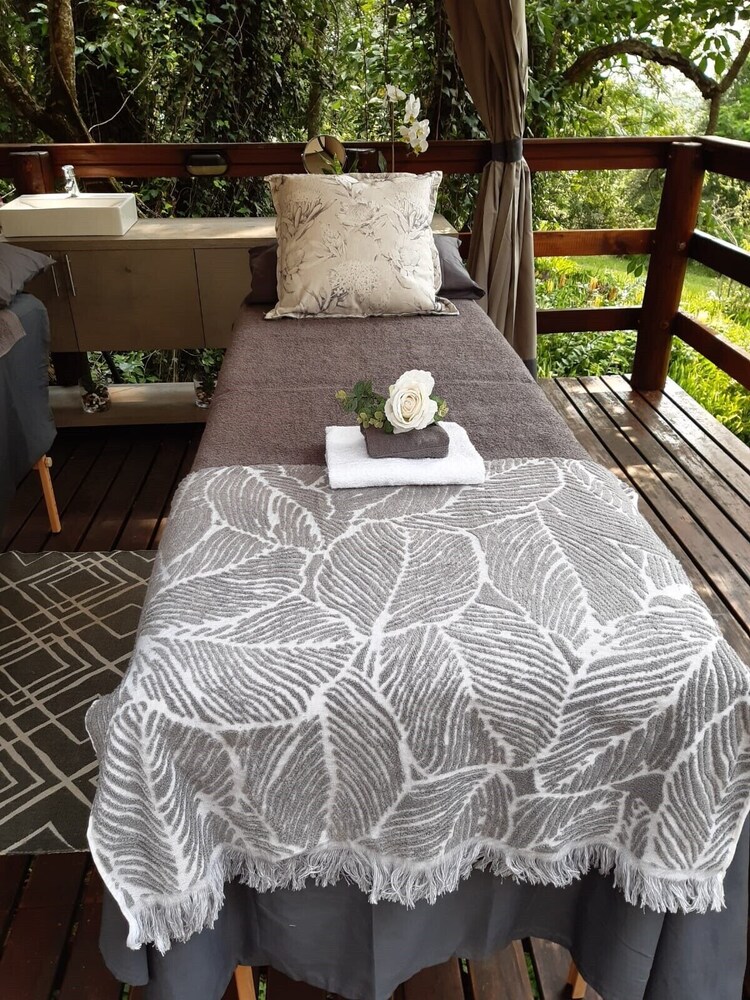 Nut Grove Boutique Hotel