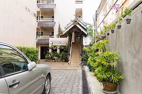 Jang Sripoom House