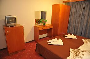 Hotel Heleni Beach