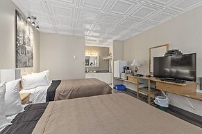Catalina Motel