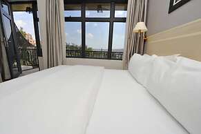 Gloria Hotel