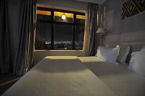 Gloria Hotel