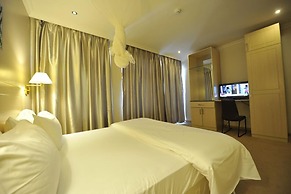 Gloria Hotel