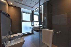 Ramada Resort by Wyndham Manama Seef