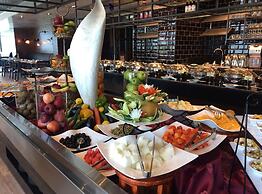 Ramada Resort by Wyndham Manama Seef