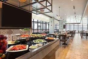 Ramada Resort by Wyndham Manama Seef