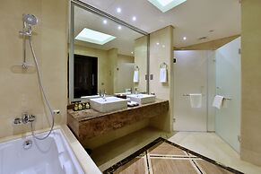 Ramada Resort by Wyndham Manama Seef