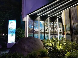 Refinement Motel