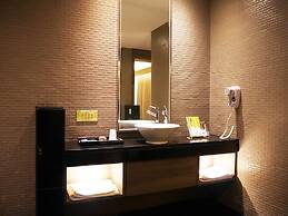 Refinement Motel