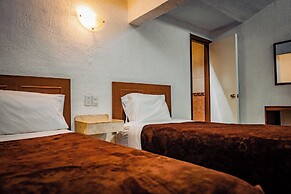 Hotel Azucena