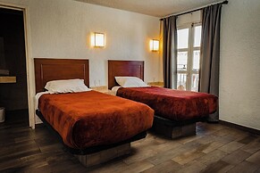 Hotel Azucena