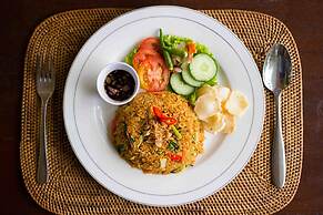 Nyoman Sandi Guest House