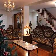 Honeycomb Bed & Breakfast