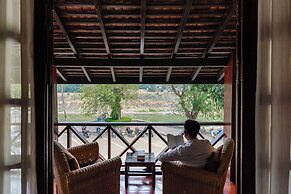 Ban Lakkham River View