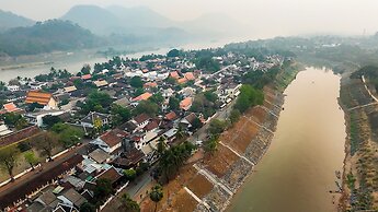 Ban Lakkham River View