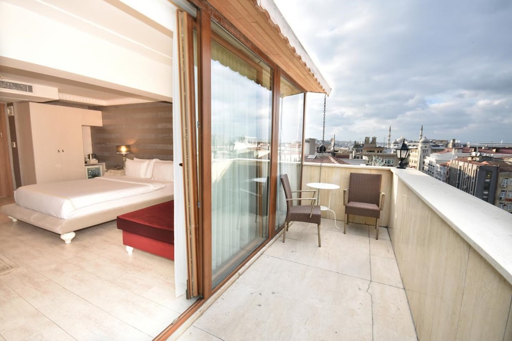 Nea Suites Old City