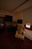 Oriella Hotel