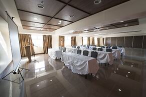 Newtown Plaza Hotel