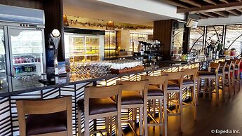 Newtown Plaza Hotel