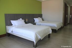 Newtown Plaza Hotel