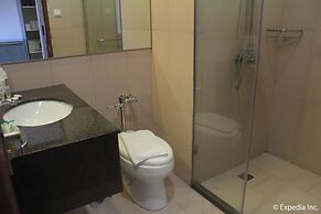 Newtown Plaza Hotel