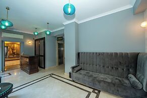 Raymond Blue Hotel
