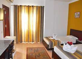 Naama Inn
