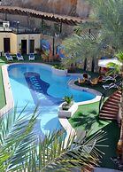 Naama Inn